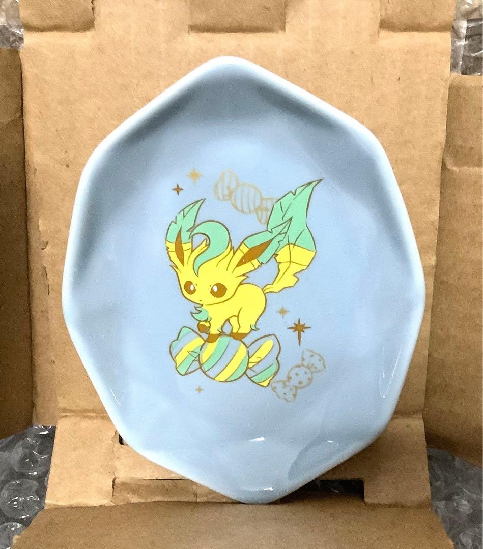 ポケモン　ジュエリートレイ　リーフィア　ブイズ　202504090304