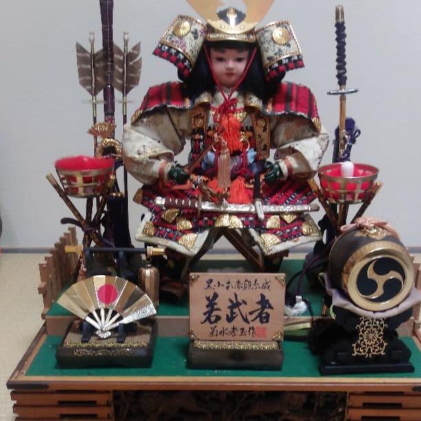 ５月人形