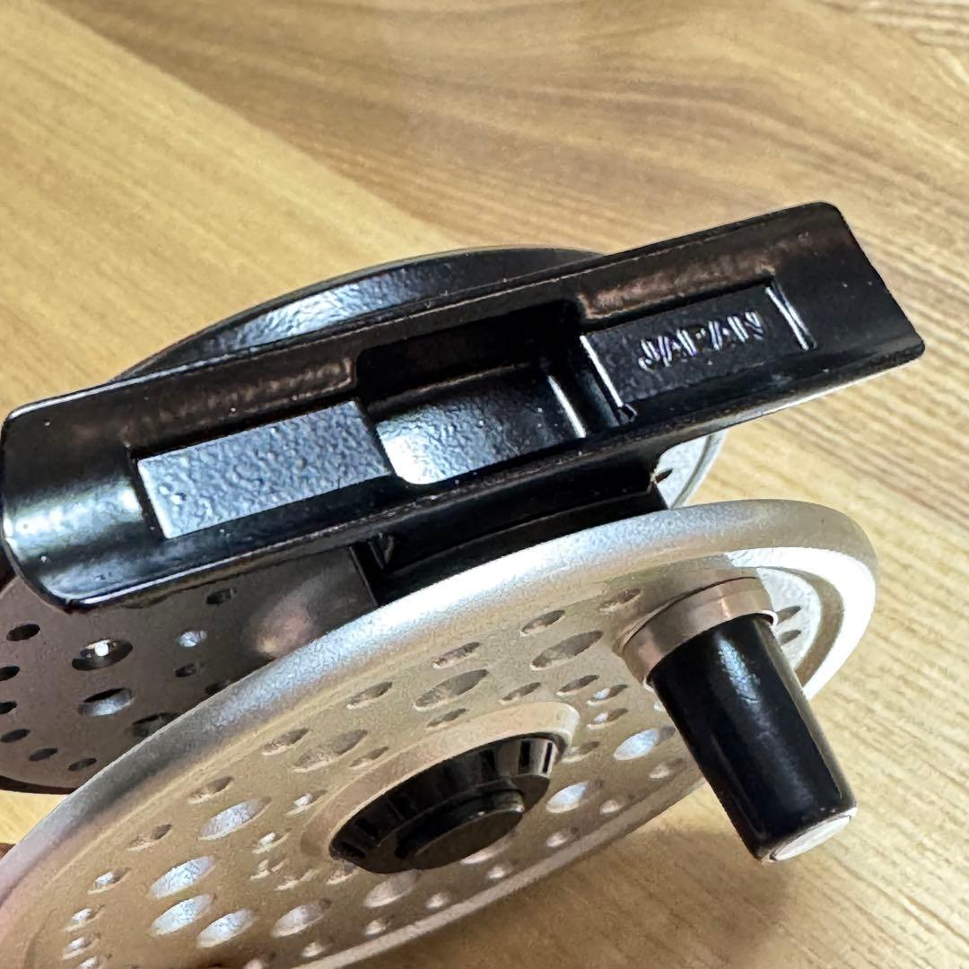 RYOBI 255MG フライリール