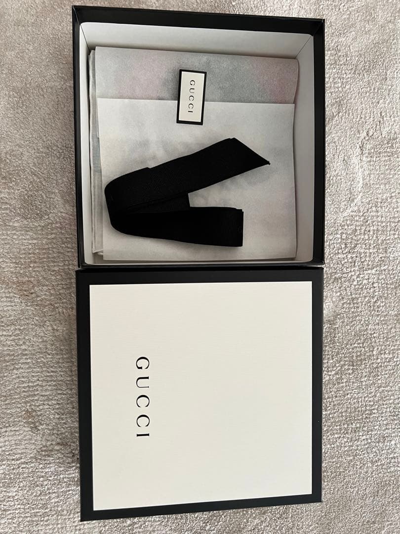 GUCCI✖️adidasバンダナスカーフ