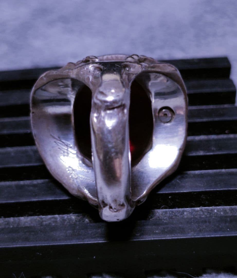 アレックスストリーター エンジェルハートリング 東京レッド