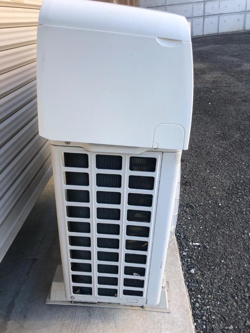 動作OK ハイセンス ルームエアコン 主に6畳用 HA-S22CE8-W