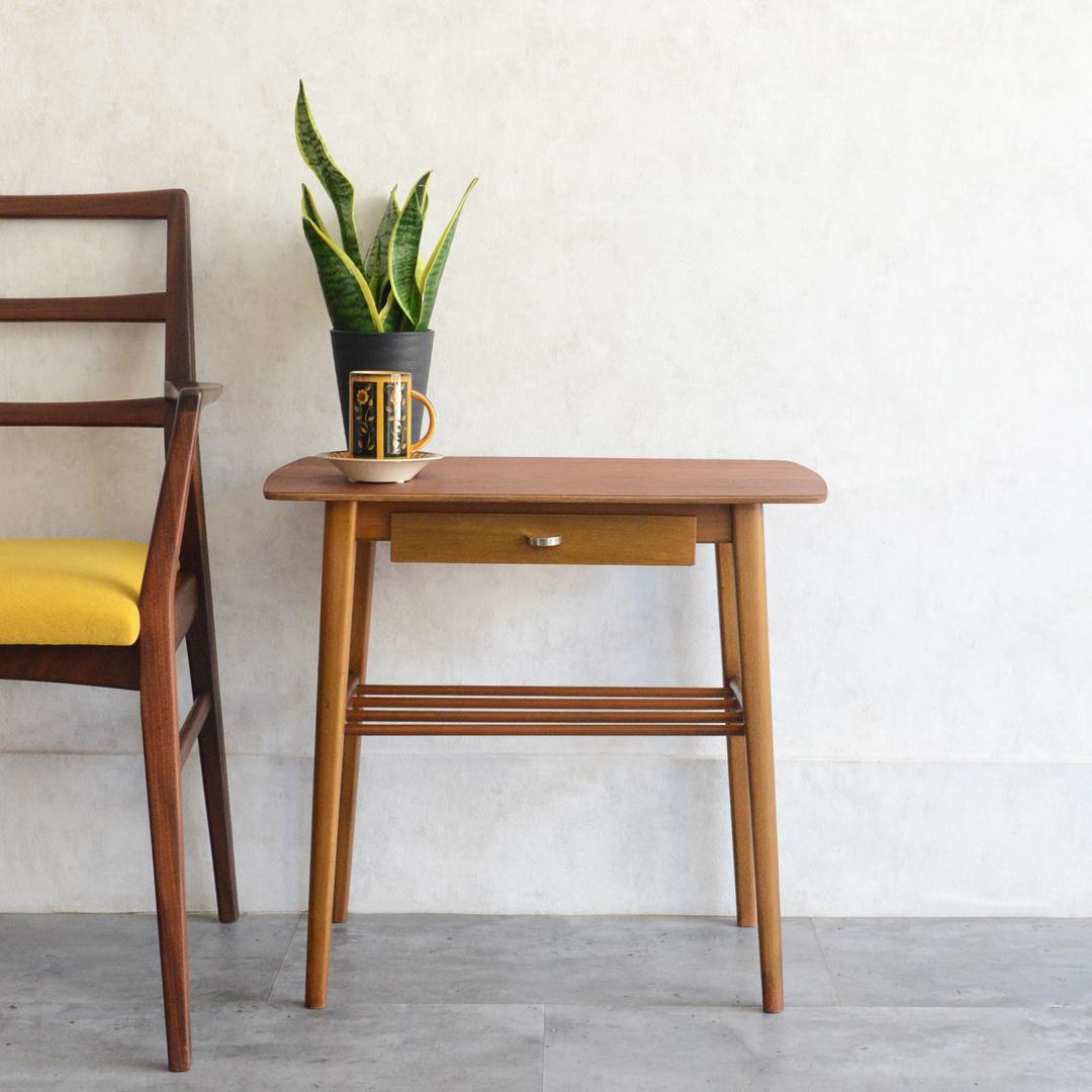 デンマーク 北欧ヴィンテージ 抽斗付 サイドテーブル 北欧家具 ナイトテーブル