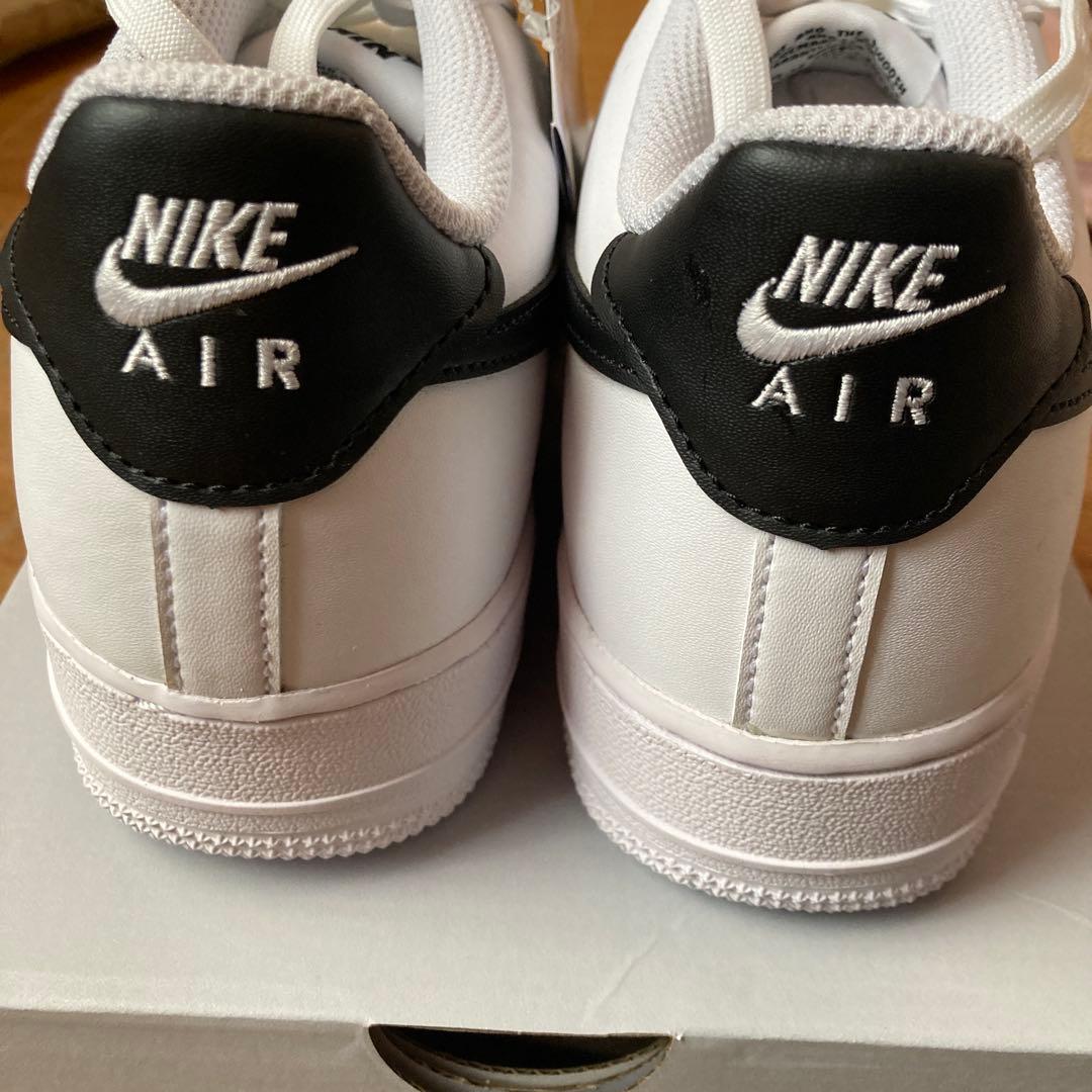 ナイキ　エアフォース1 白黒　25cm