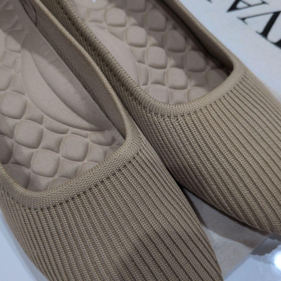 【極美品】VIVAIA ベージュ パンプス