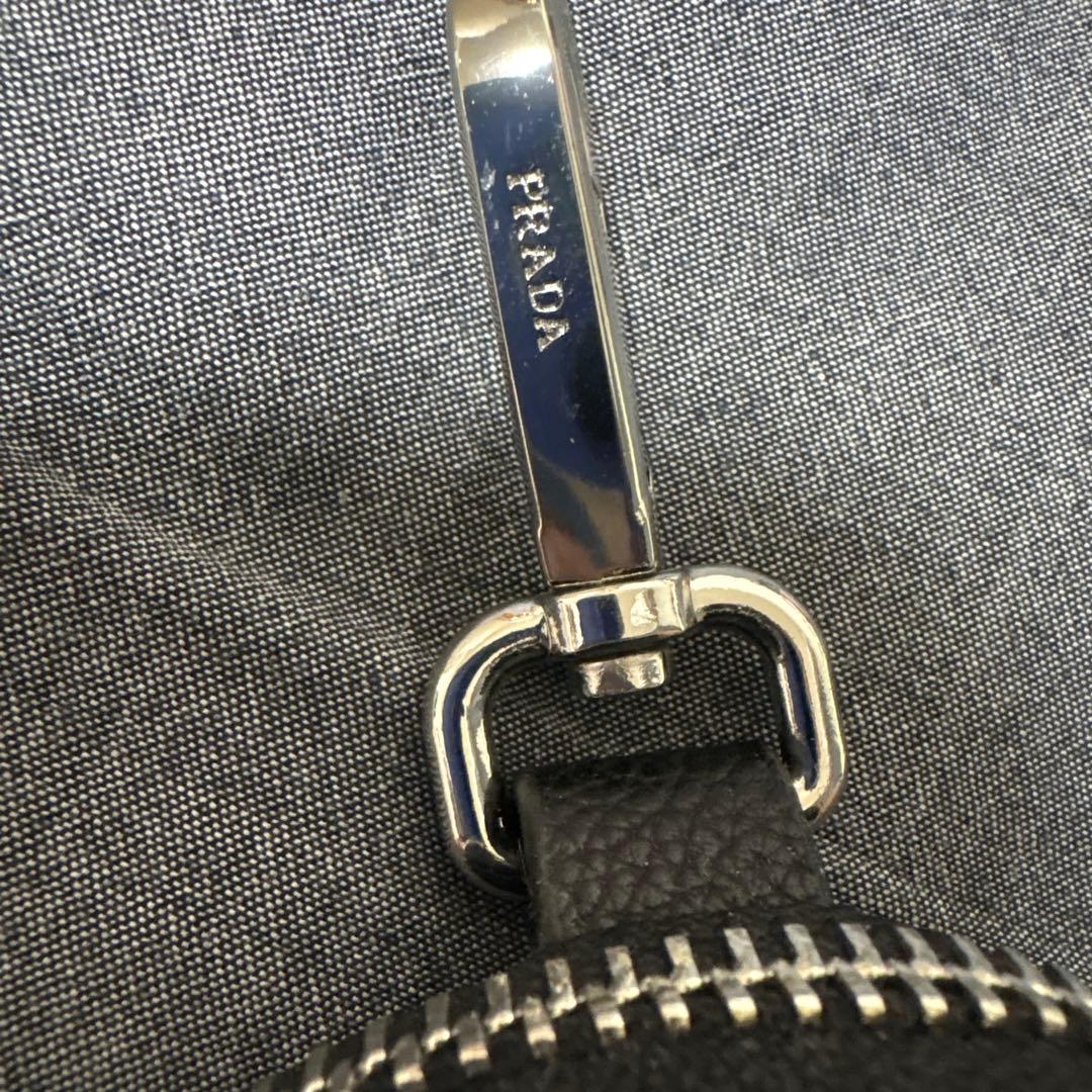 PRADA ブラック ケース　小物入れ