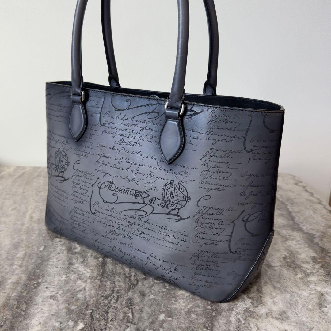 最新型 定価49万 ベルルッティ トゥジュールミニ スクリットレザートートバッグ