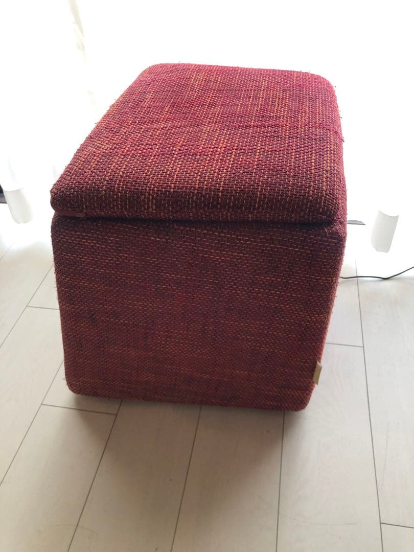 動く！オットマン・スツール（リラクゼーション機能付）