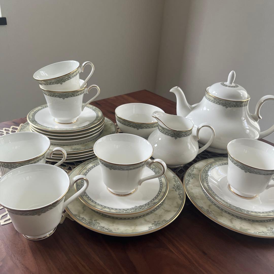 ロイヤルドルトン　ティーセット　6客