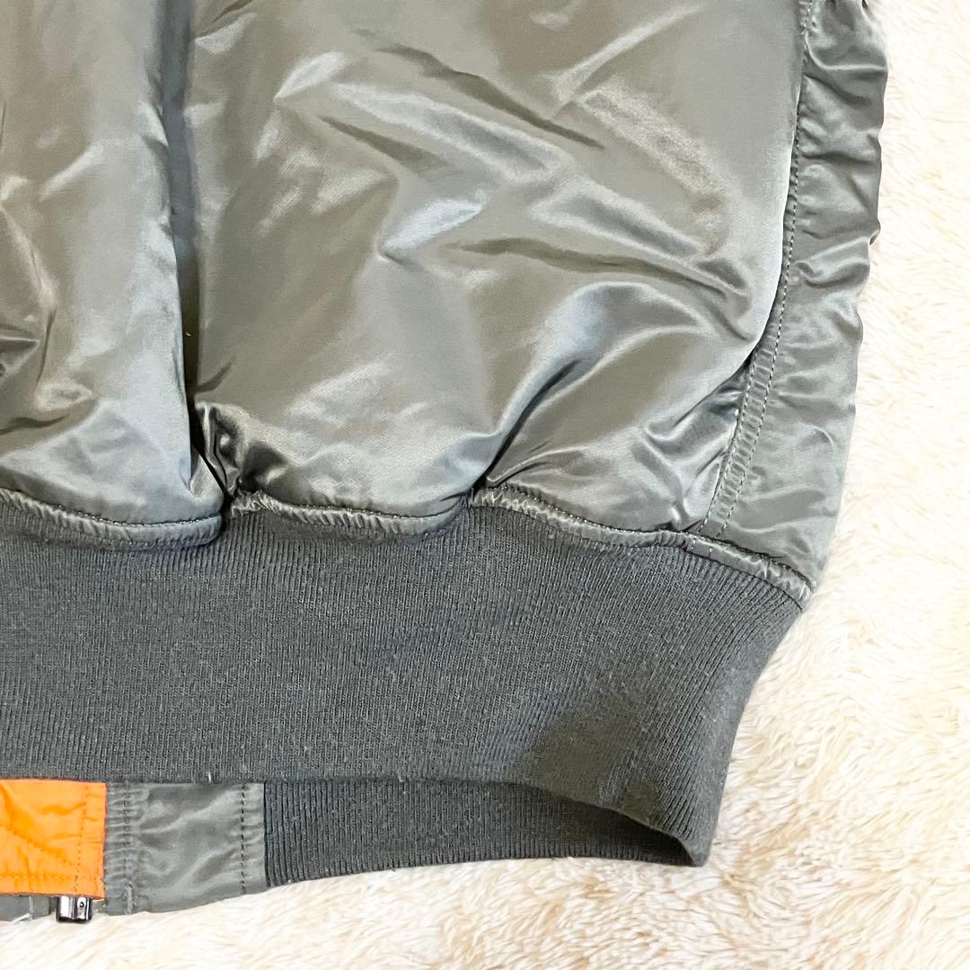 ALPHA INDUSTRIES MA-1 フライトジャケットMサイズ
