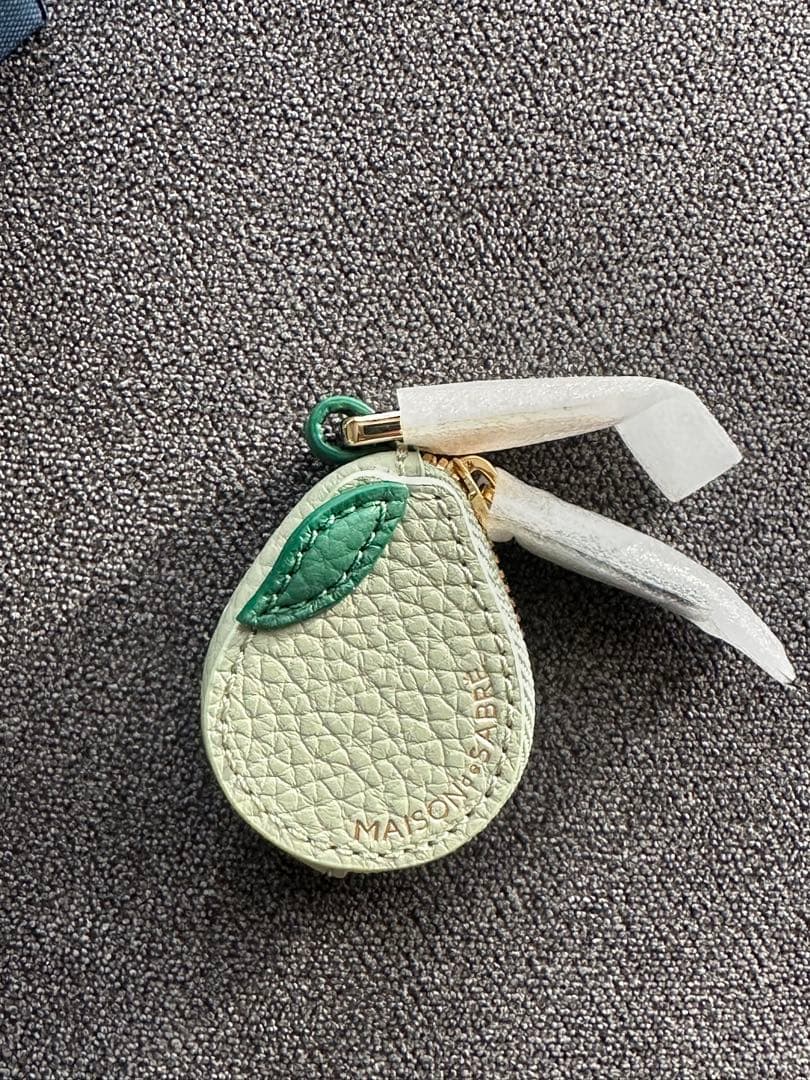 MAISON de SABRÉ アボカド型キーホルダー