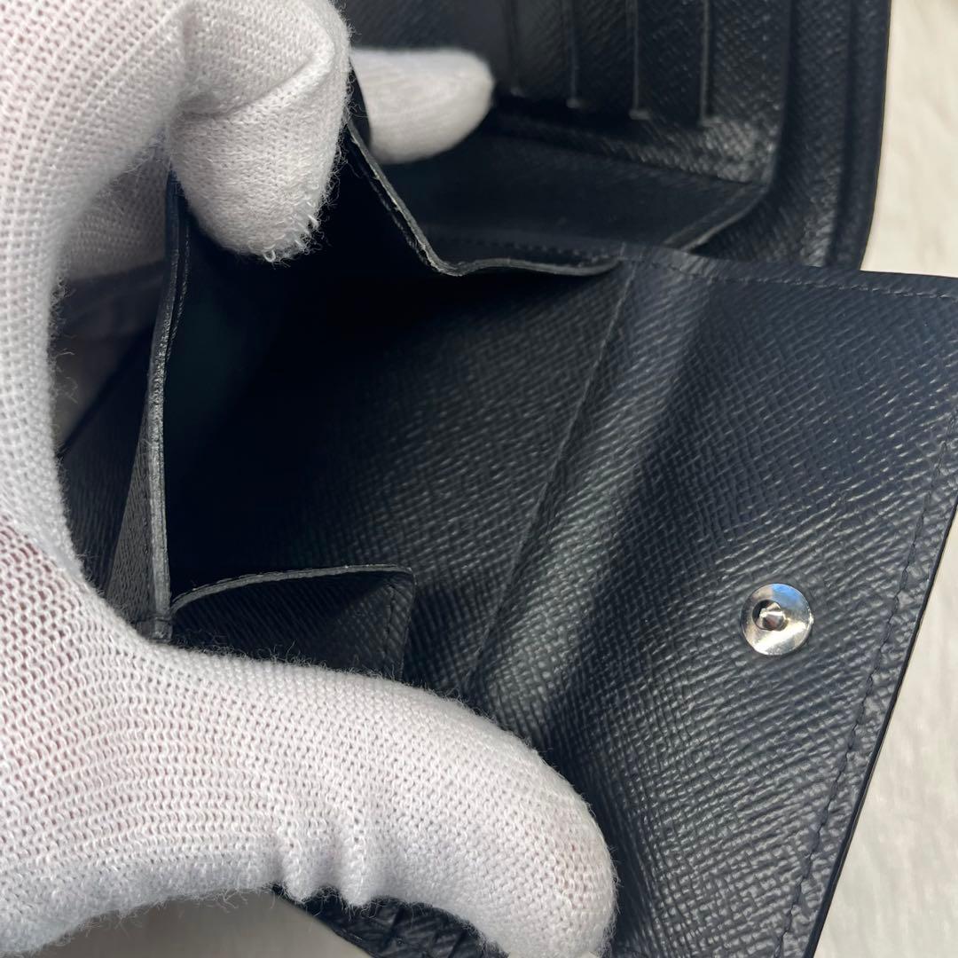 【極美品】Louis Vuitton ブラック 二つ折り財布