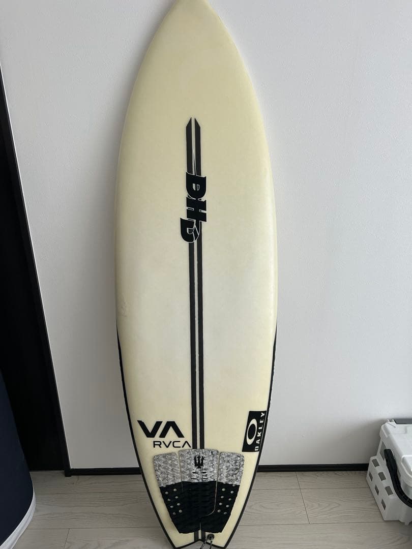 DHD ショートボード　5.11（36.5L）フィン付き