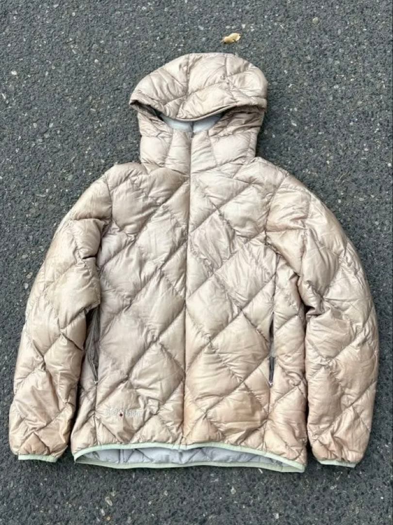 モンベル　800FP ライトアルパイン　ダウン　フード　キルティング