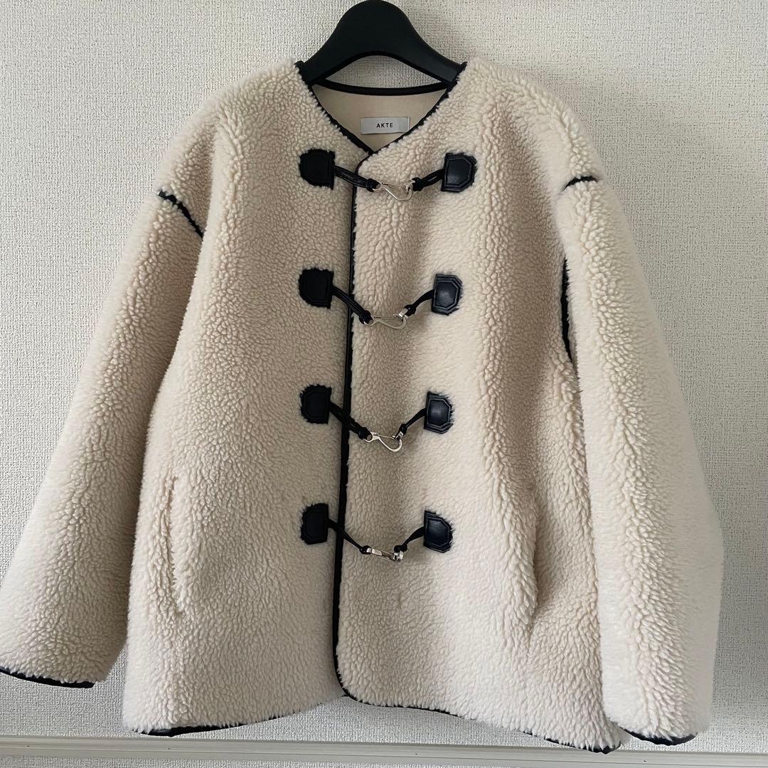 AKTE ボアミドルダッフルコート