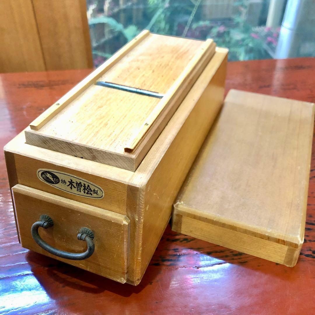 木曽檜製 特製 兎印 木製かつお節削り器 引き出し付き