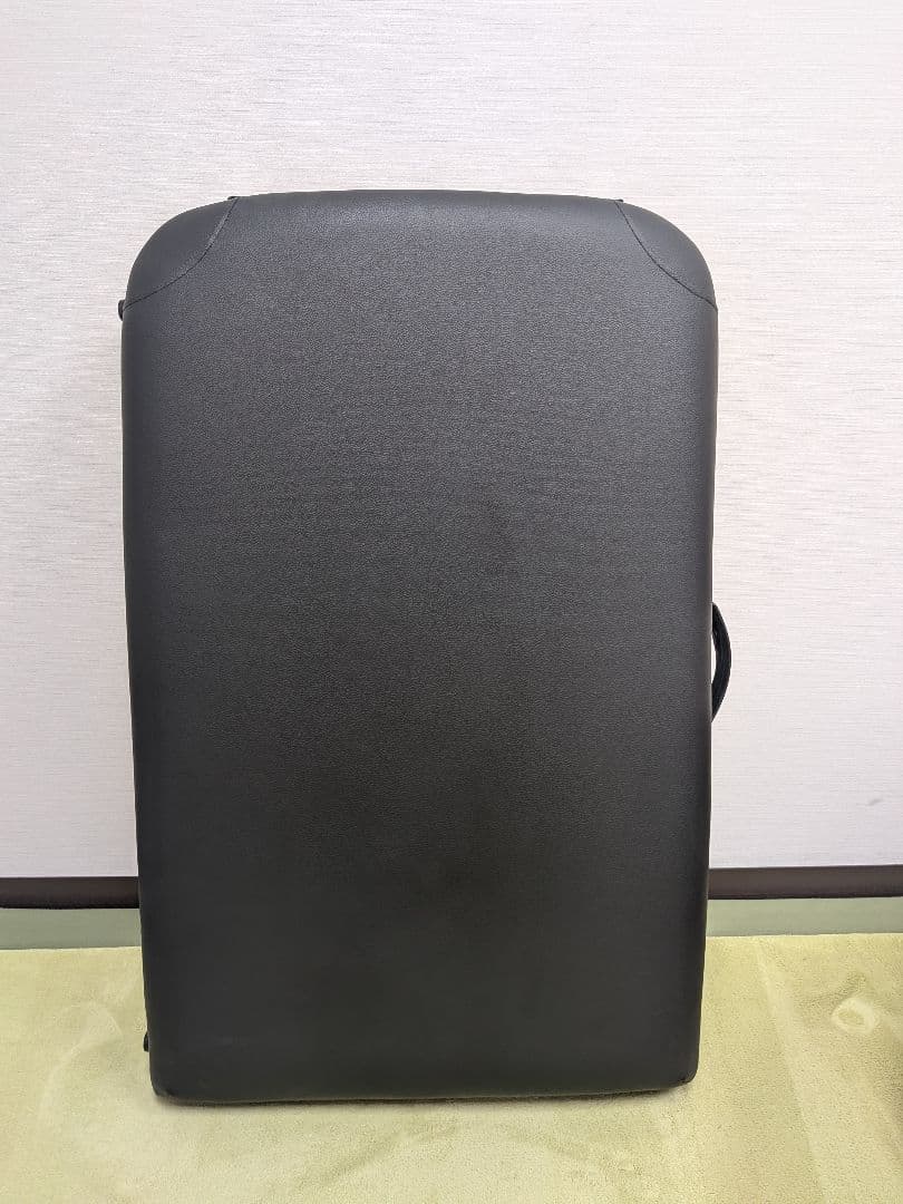 折りたたみ式 マッサージベッド ブラック ブラック