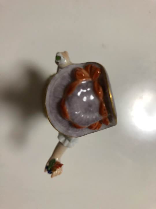 マイセン フィギュア 葡萄を摘む少女