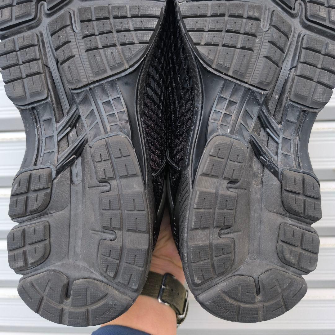 asics × vivienne westwood GEL KAYANO 26