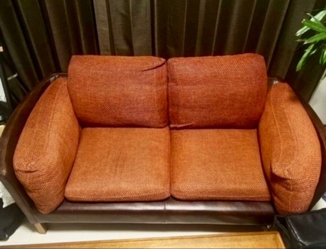 【値引き】リッツウェル　2人掛けソファ