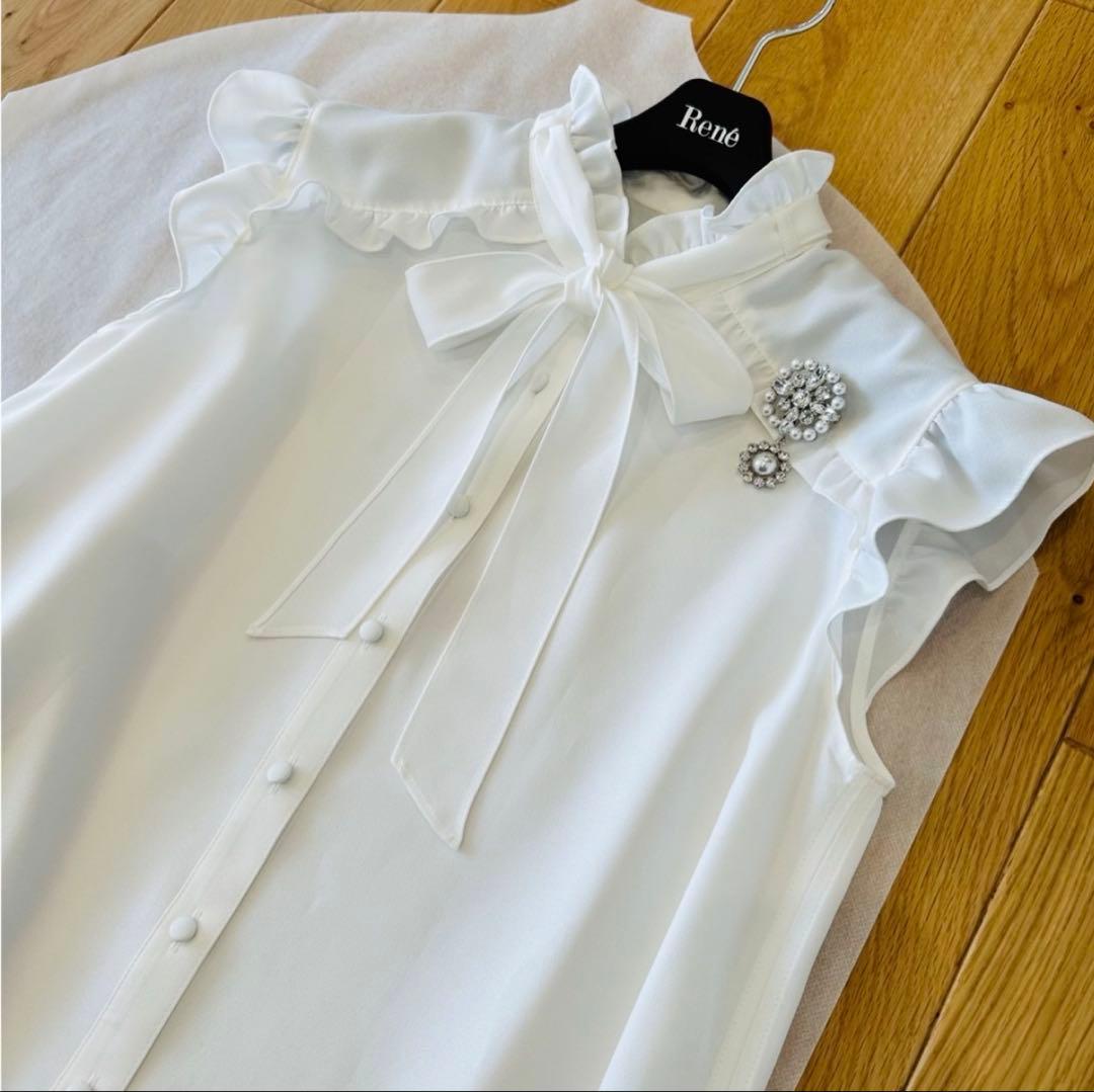 Rene ホワイトブラウス 36 サイズ