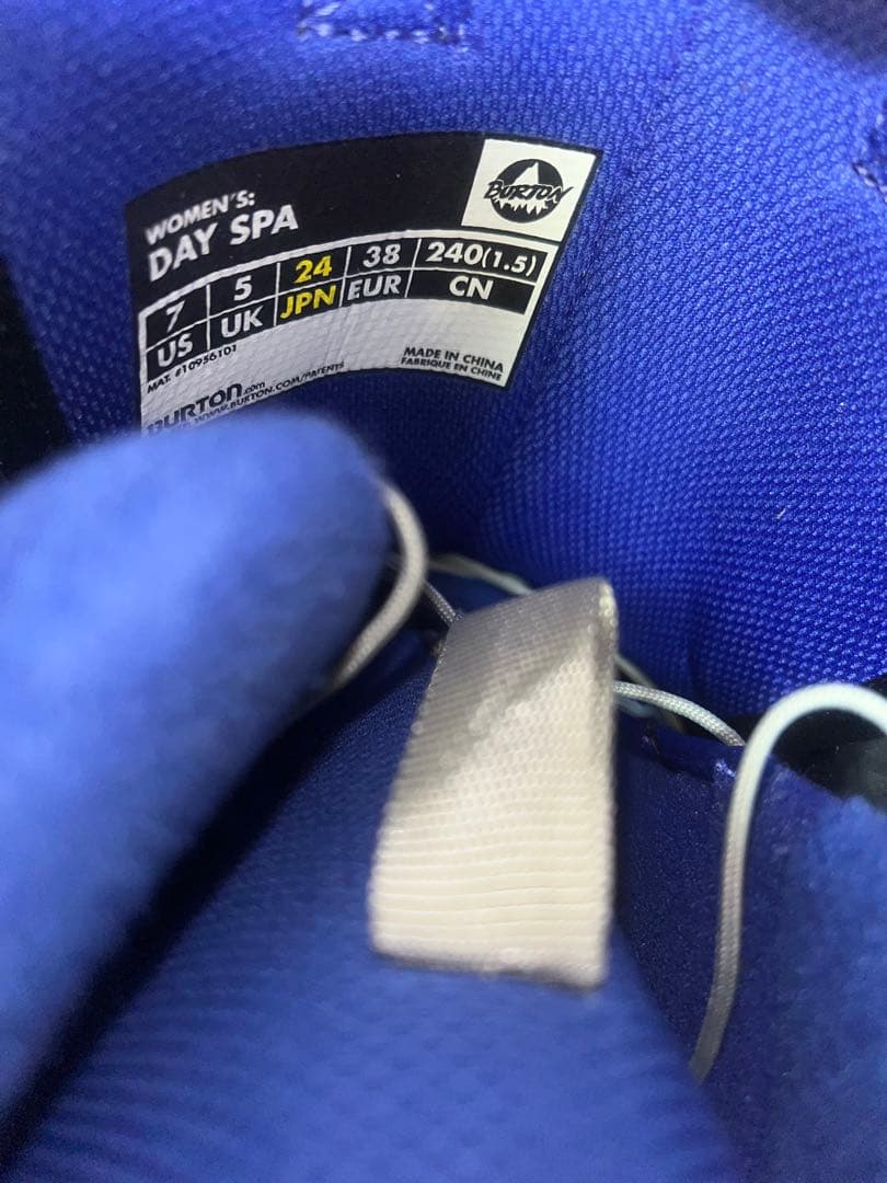 新品同様！BURTON DAYSPA 24.0cm