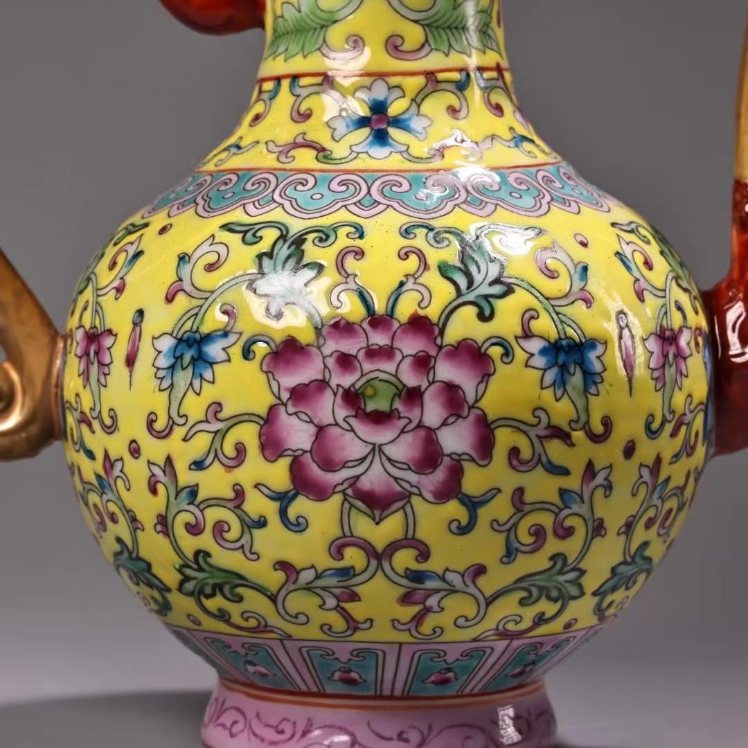 中国古美術・珍品旧蔵七宝彩と鎏金の磁器の茶壺・急須・文房具・置物・茶道具・漆箱付