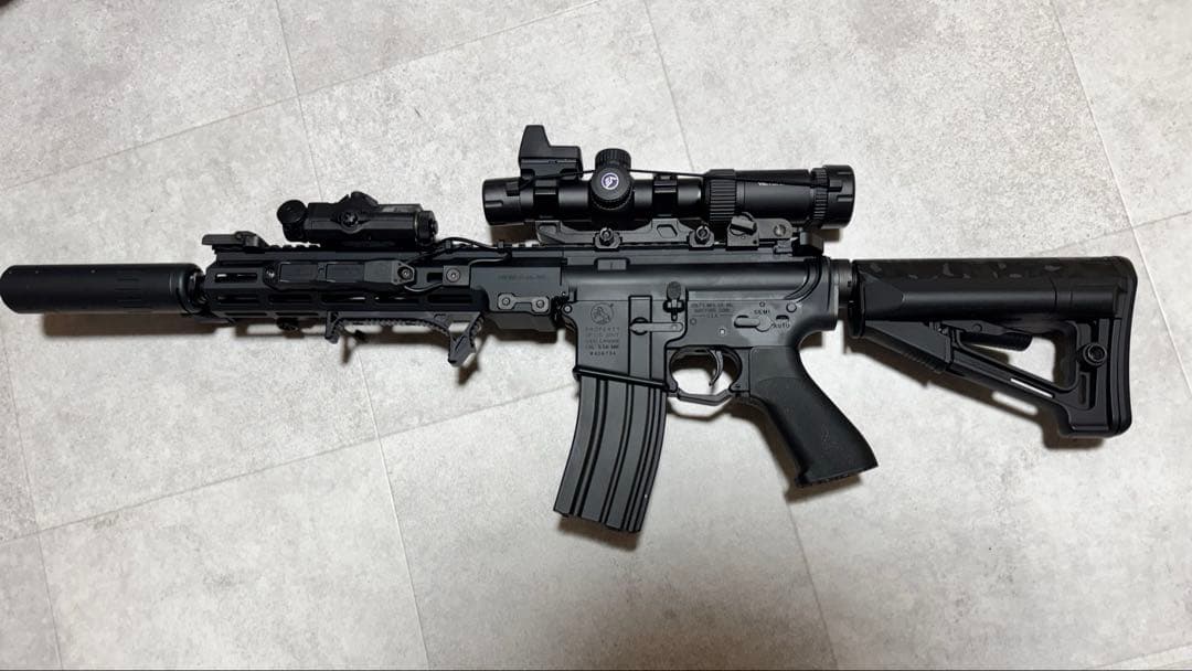 で*ん様 URG-I次世代電動ガン ブラック カスタムパーツ付き