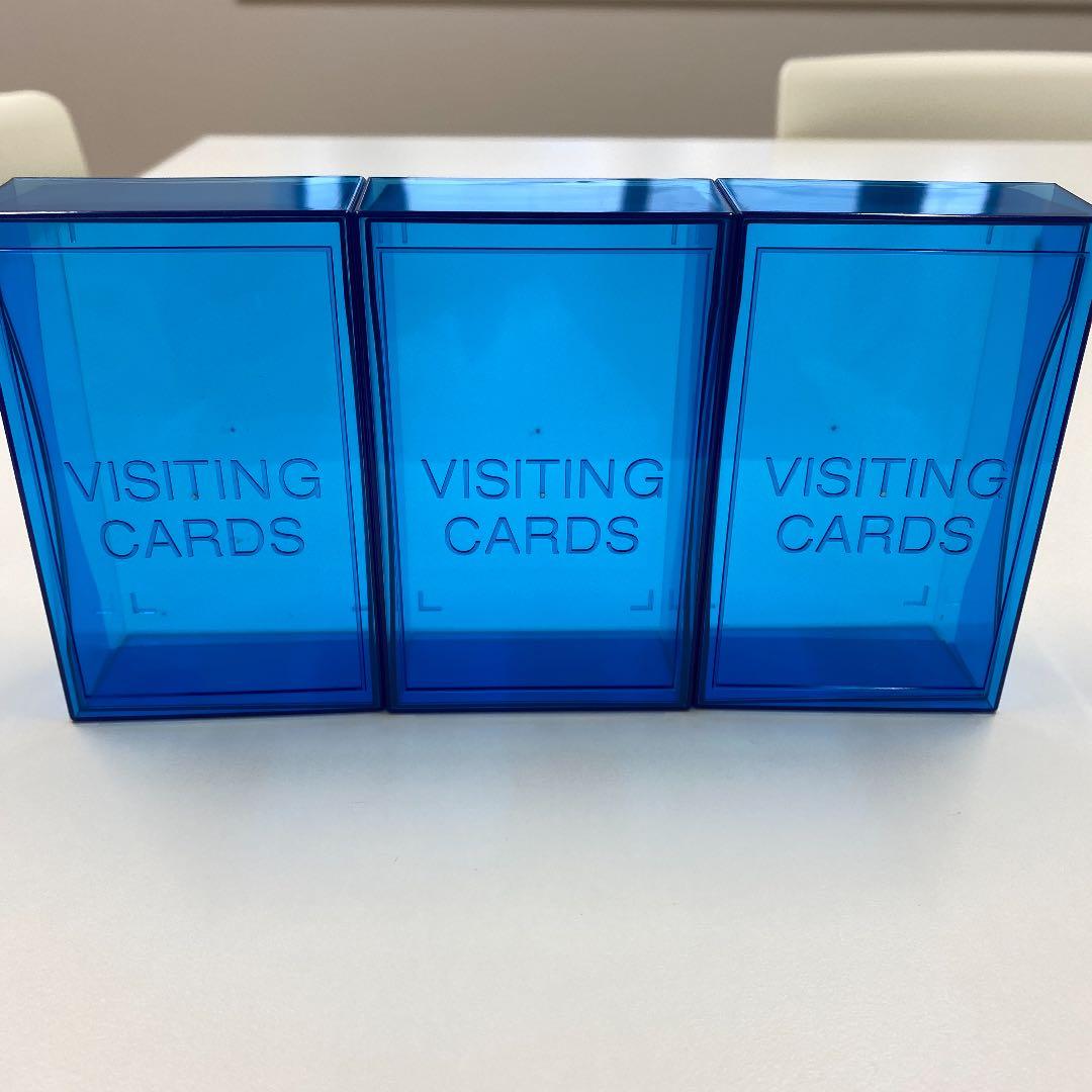 名刺ケース　プラスチック　300個入り