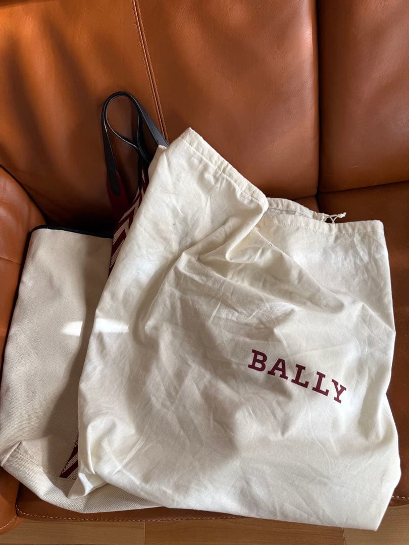 Bally トートバッグ ベージュ　未使用品