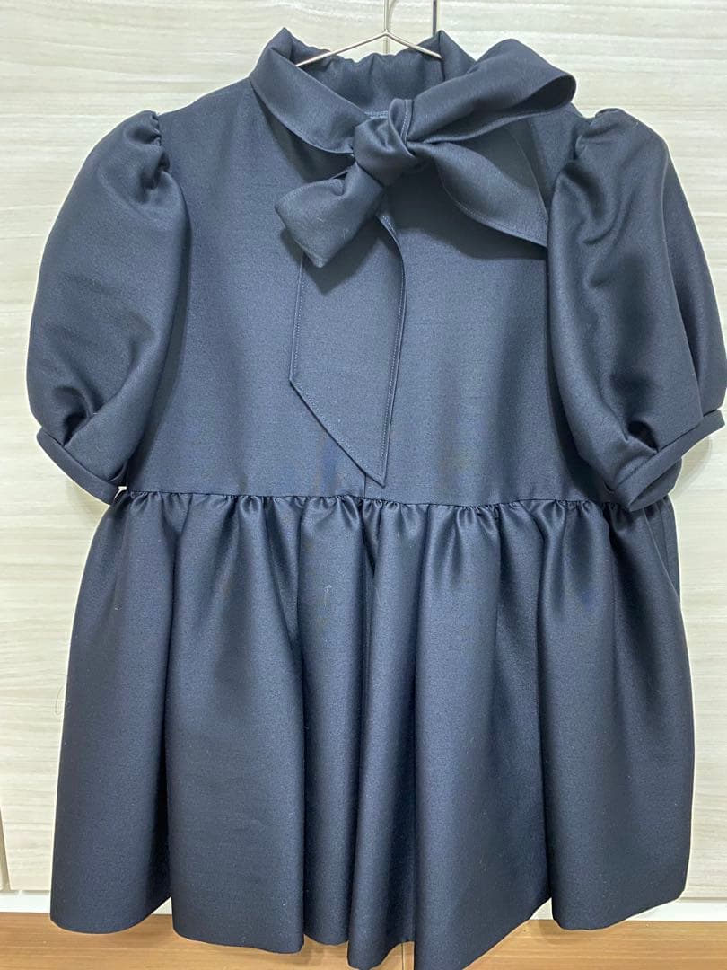 ケイナリタ　ブラウス