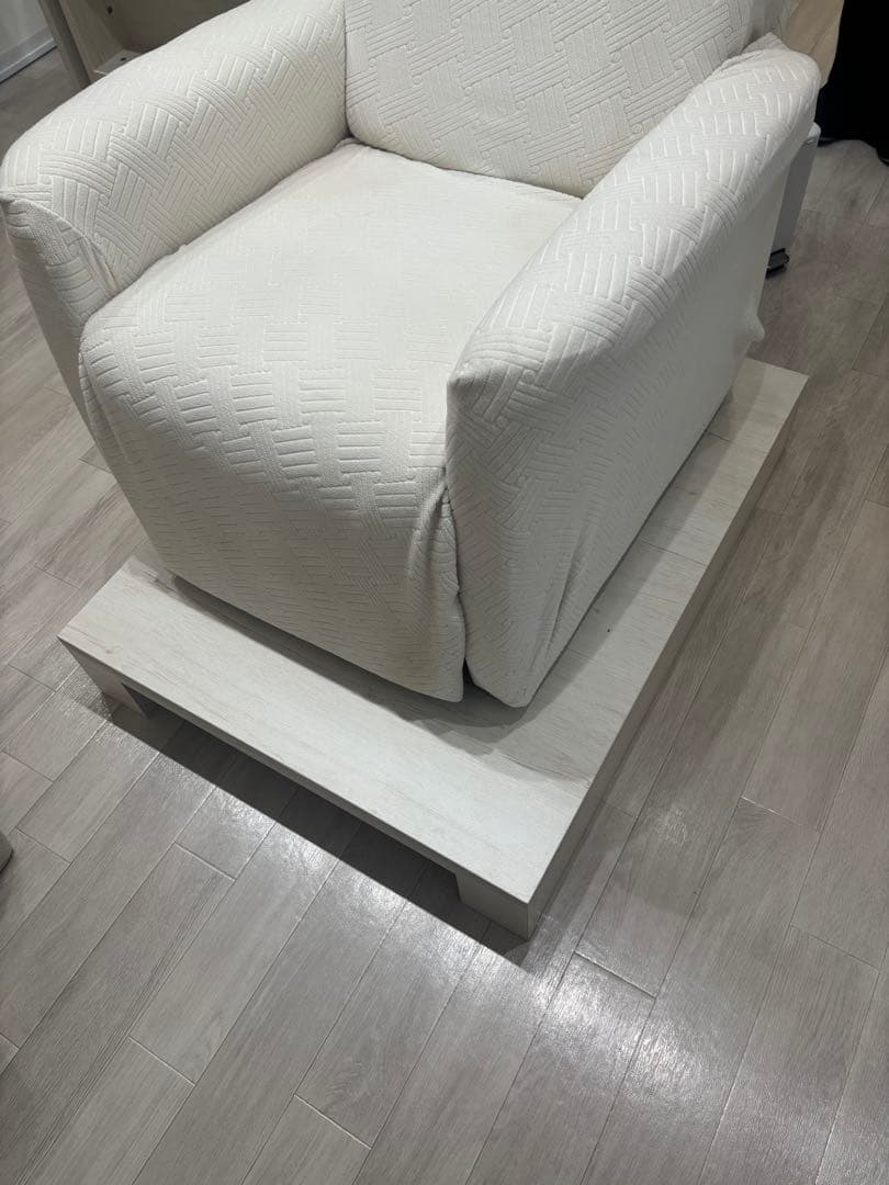 施術用リクライニングソファー　ステージ