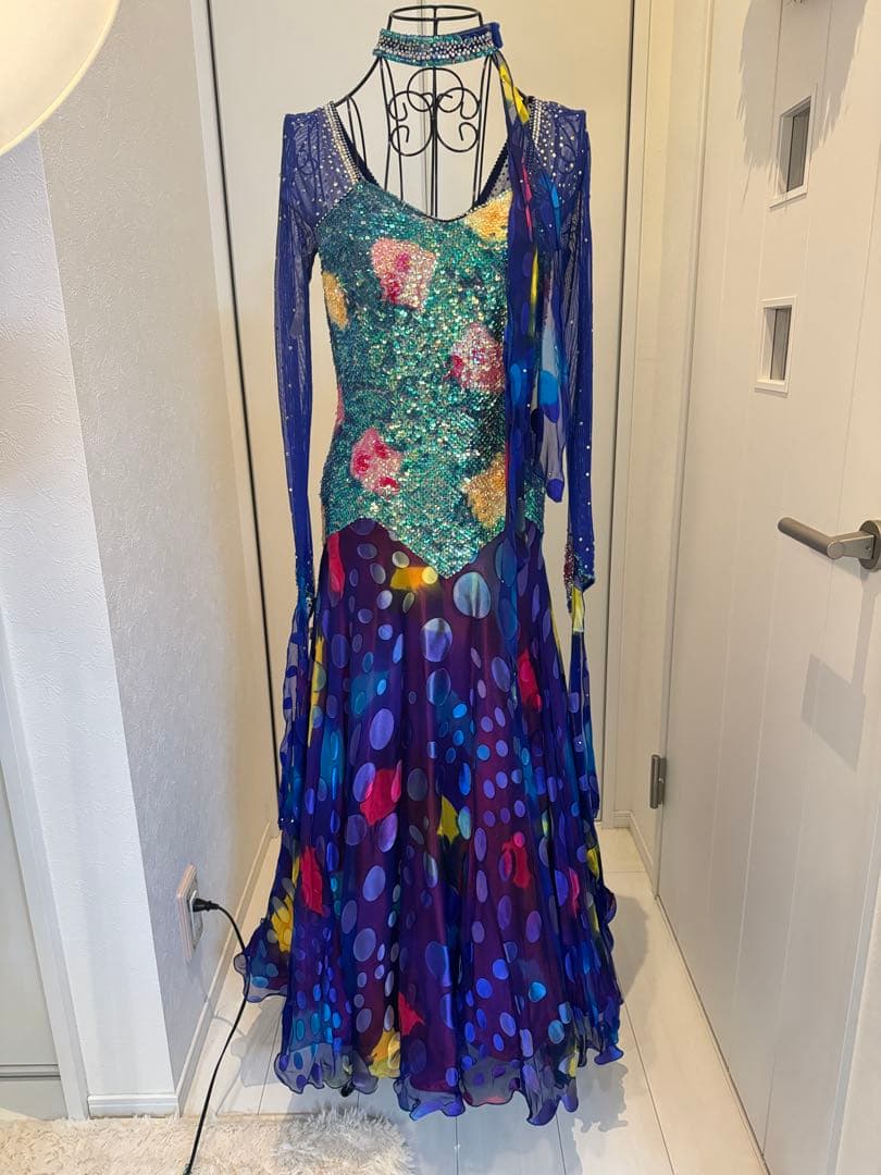 ダンスドレス 青 緑 紫