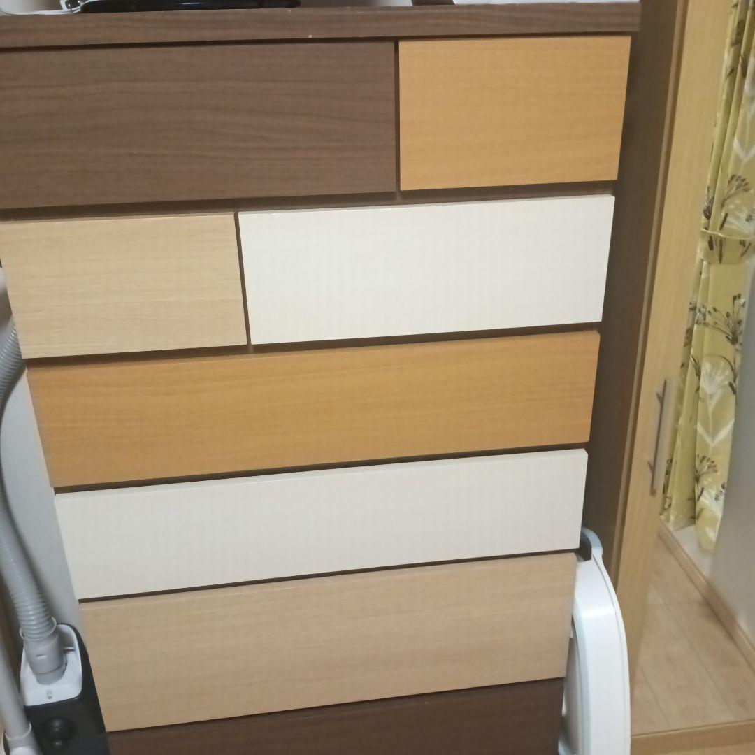 木製ストライプデザインチェスト