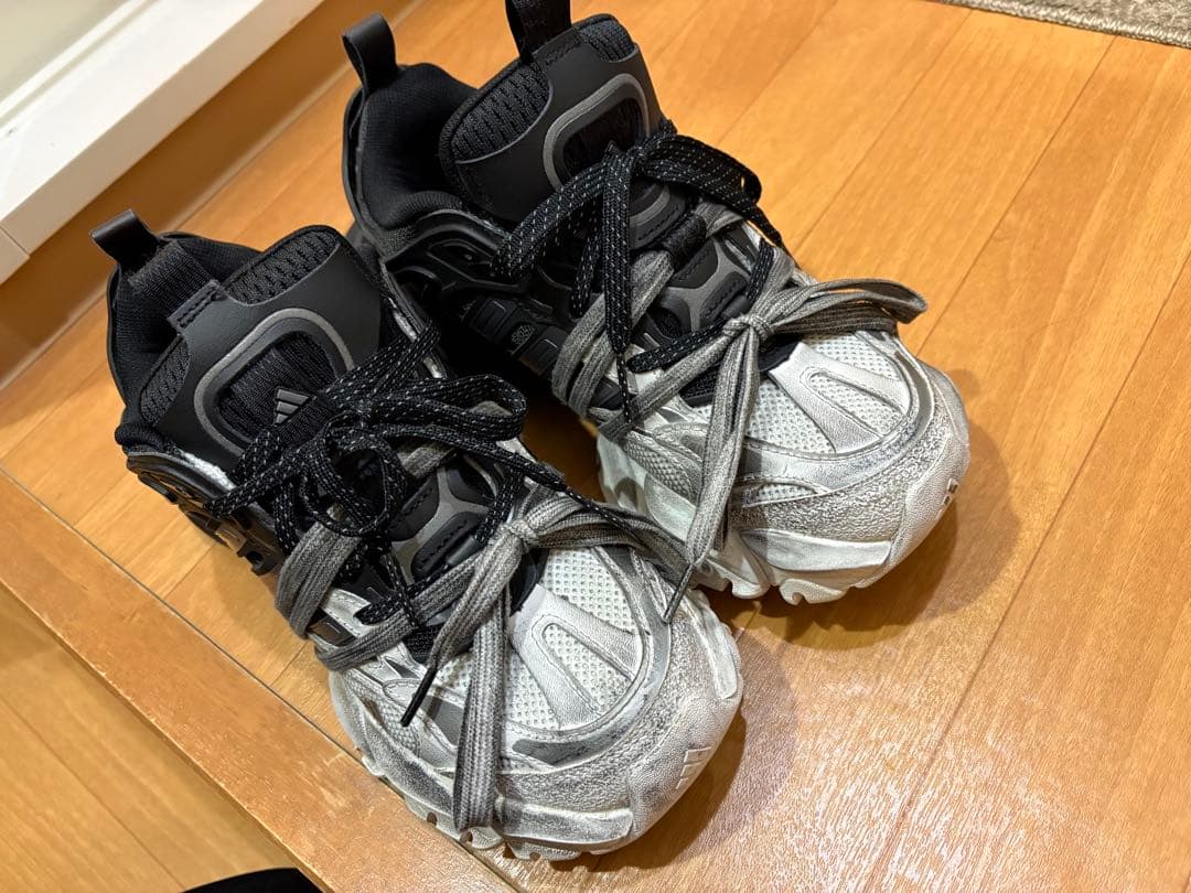 靴 adidas Vento XLG Runner Deluxe