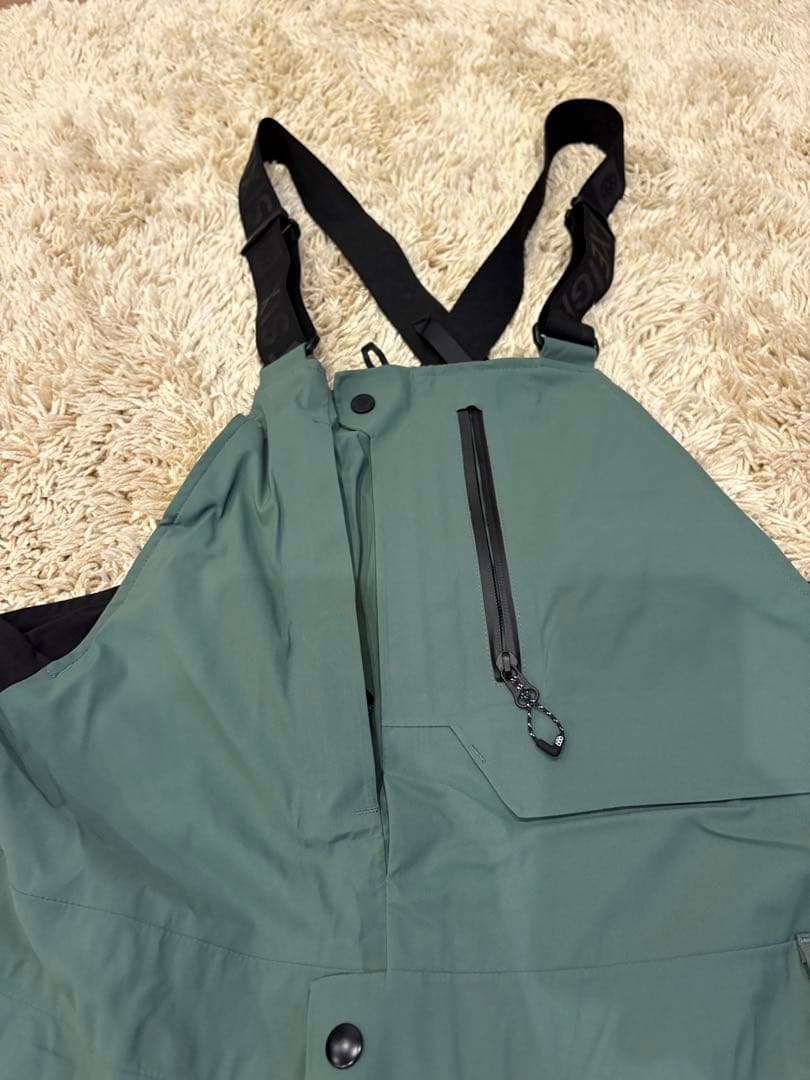 686 GORE-TEX Stretch ゴアテックスパンツ ビブパンツ