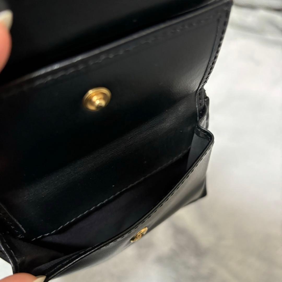 FENDI 二つ折り財布
