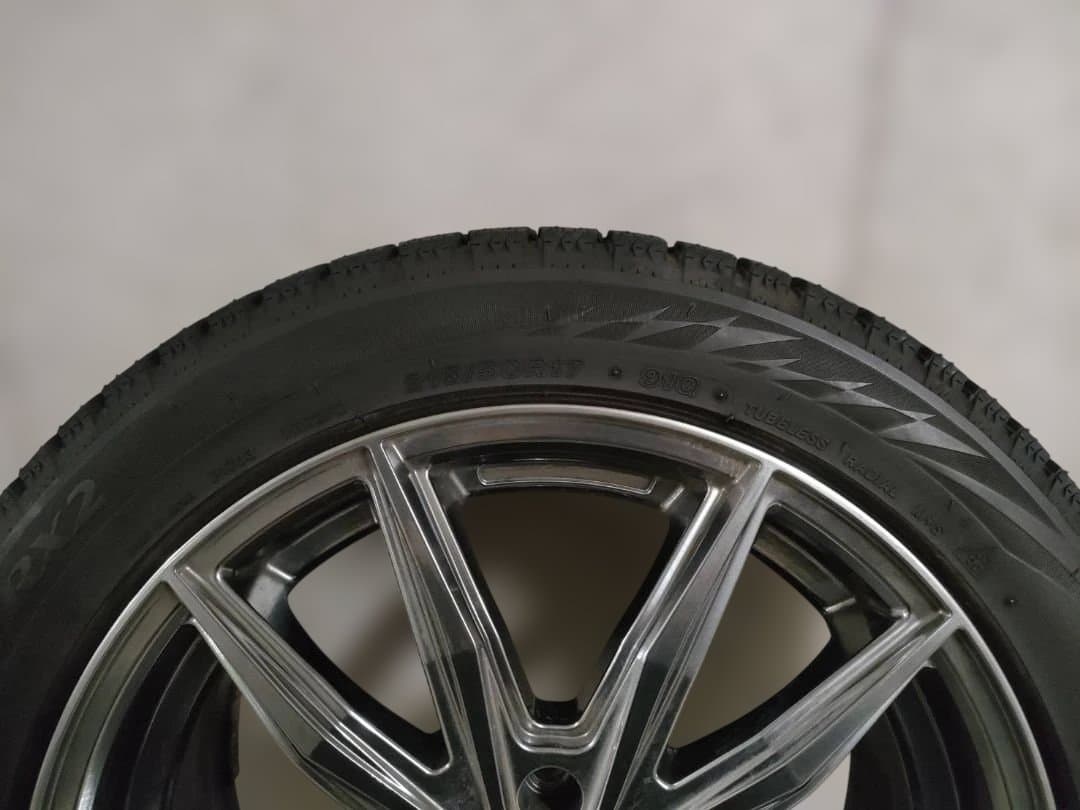 nori【美品】ブリヂストン17 スタッドレスホイー4本215/50r17