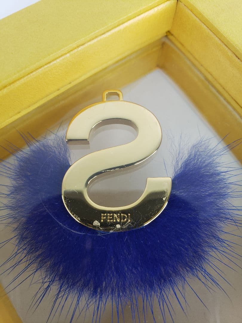 ［フェンディ］ABClick バッグチャーム　ブルーファーS 中古美品    s