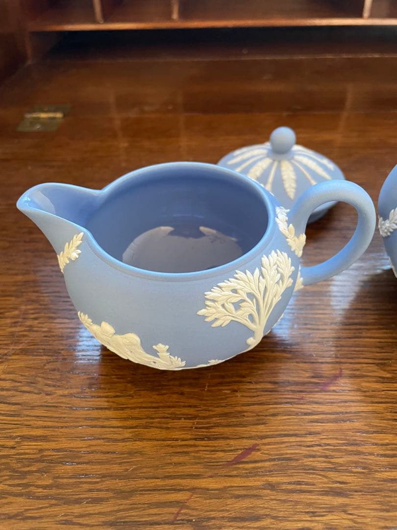 釉薬付きの使いやすいタイプ　ウェッジウッド ジャスパー