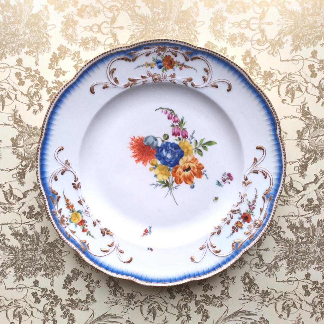 マイセン 1765-70年頃 金彩ロカイユパネル 花絵 ディナープレート