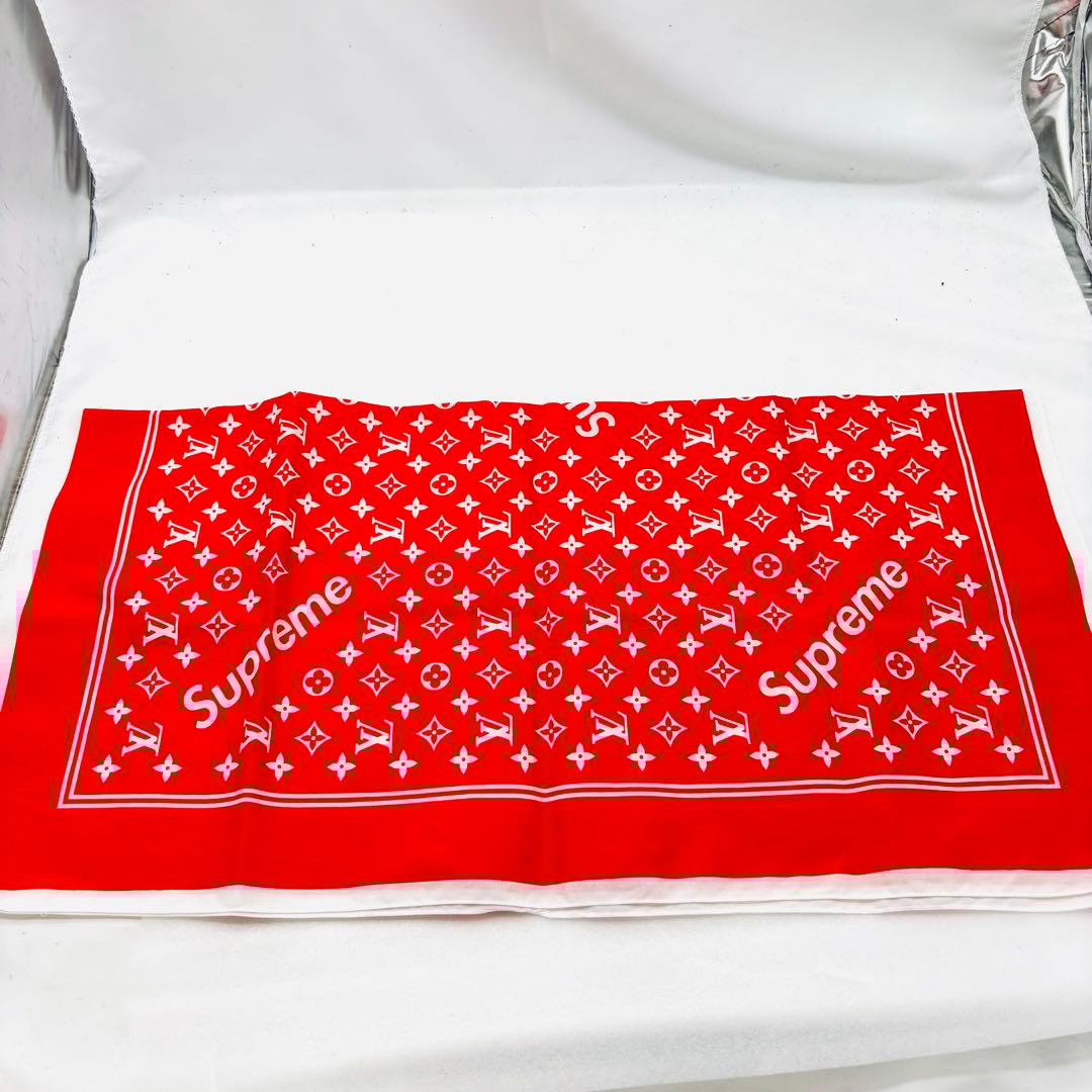 希少　ルイヴィトン スカーフ モノグラム シュプリームコラボ バンダナ