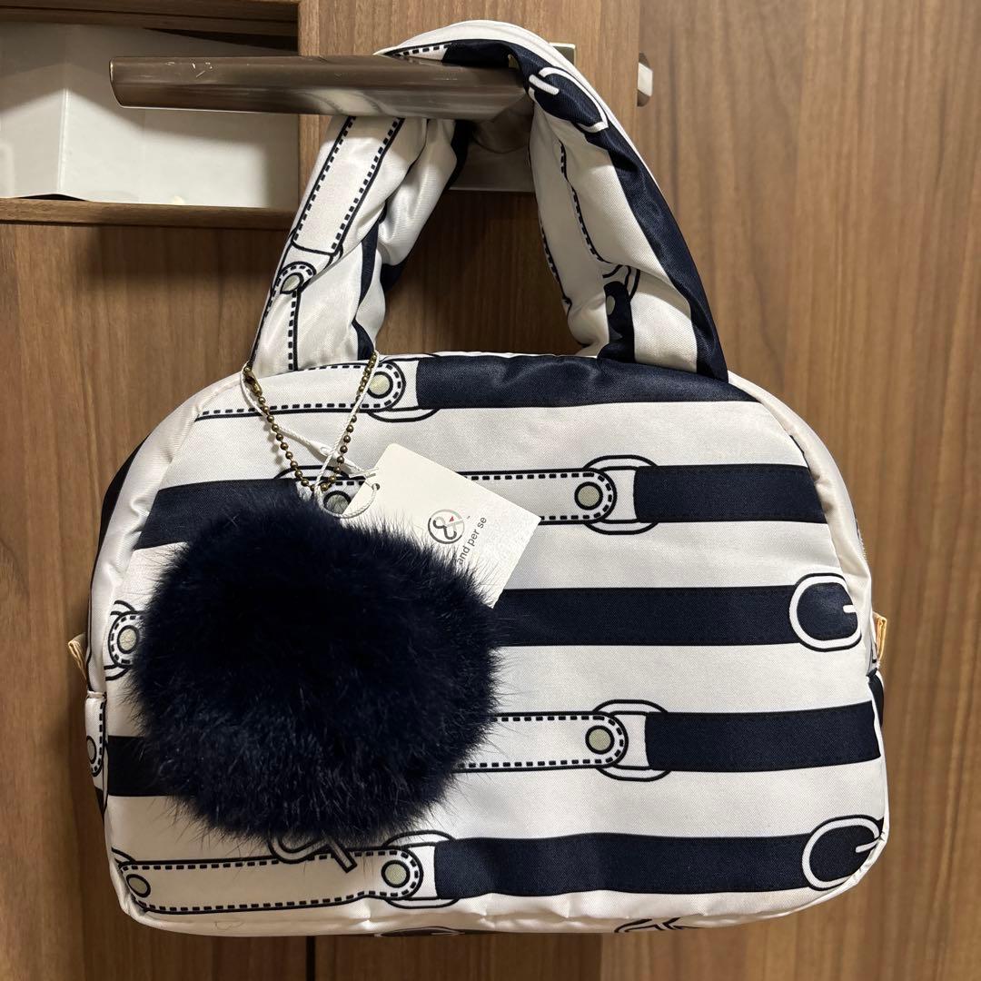 【新品未使用タグ付】and per se ファー付きストライプ柄バッグ