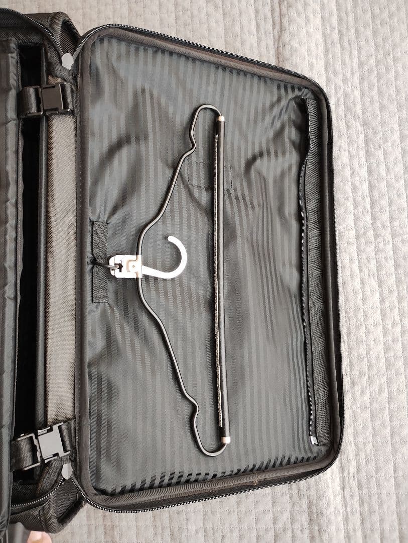 TUMI 2243D3 トゥミ キャリーケース 2輪 機内持込可 ナイロン 黒