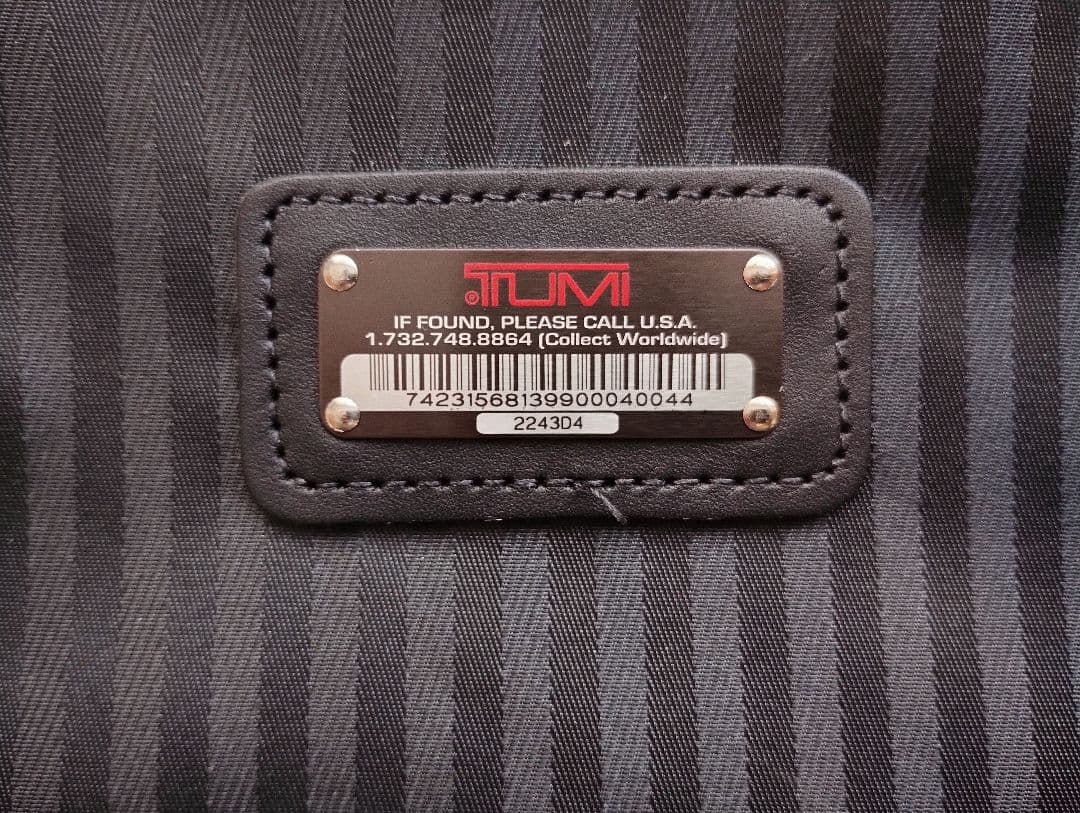 TUMI 2243D3 トゥミ キャリーケース 2輪 機内持込可 ナイロン 黒