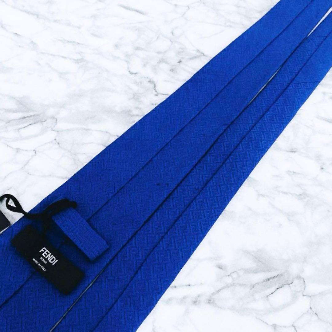 ✨未使用タグ付き✨フェンディ　ズッカ柄　ズッキーニ　マリンブルー　ネクタイ