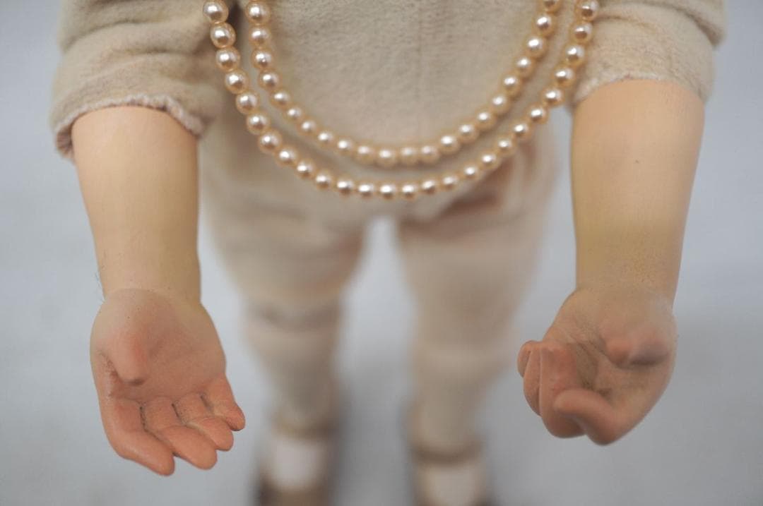 【M2512-27】ANRI アンリ Wood Doll 木彫 人形 サラ ケイ