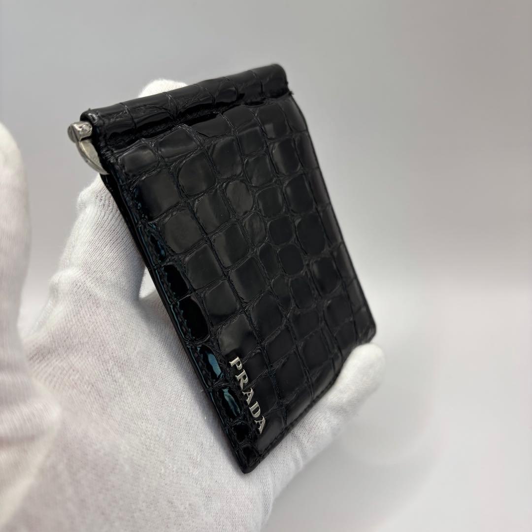 希少品/付属品　PRADA 二つ折り財布　マネークリップ　クロコ　エナメル　黒色