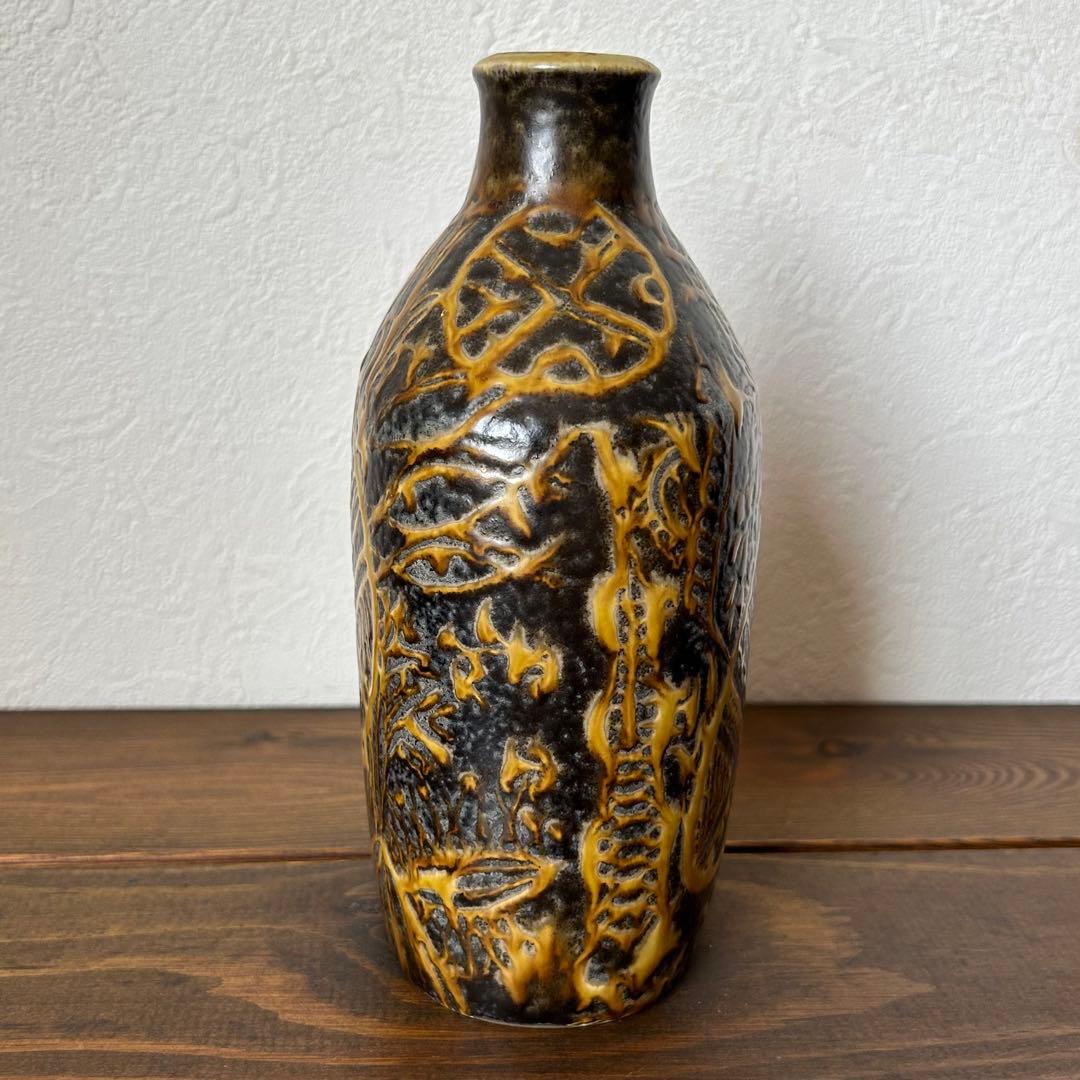 ロイヤルコペンハーゲン Baca（バッカ）黒と黄色の花瓶