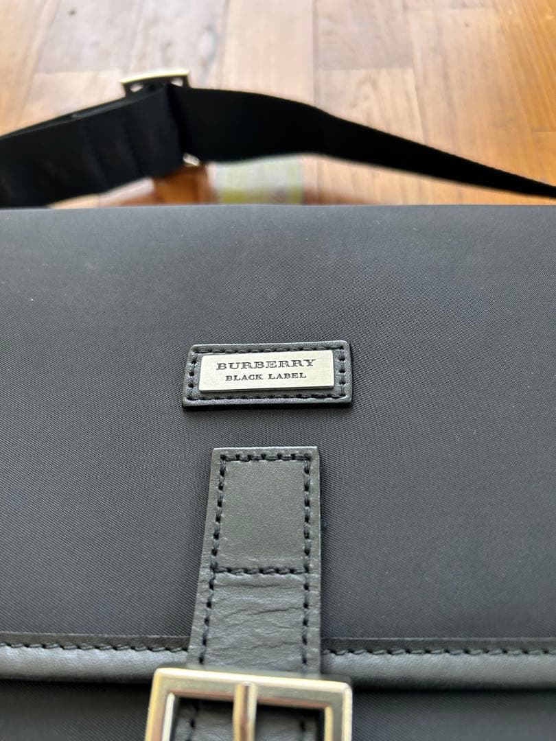 BURBERRY バーバリーブラックレーベル　ショルダーバッグ